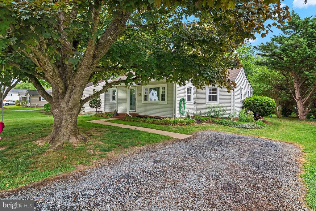313 OAK STREET