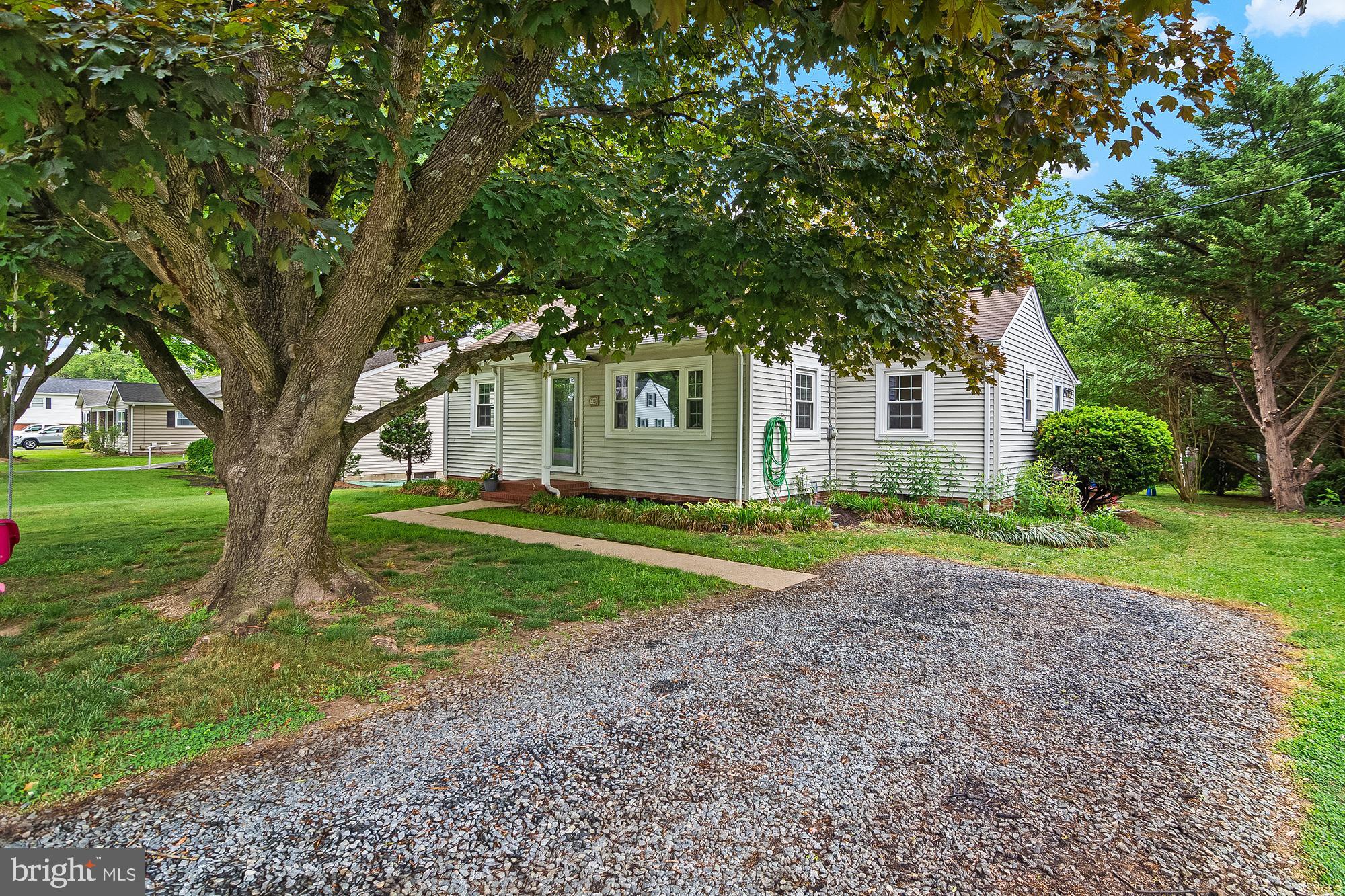 313 OAK STREET