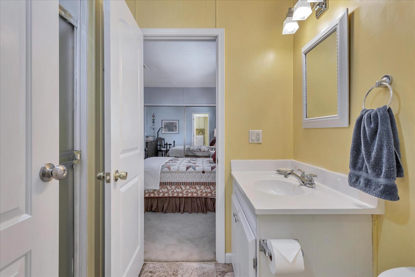 432 Los Encinos AVE 432