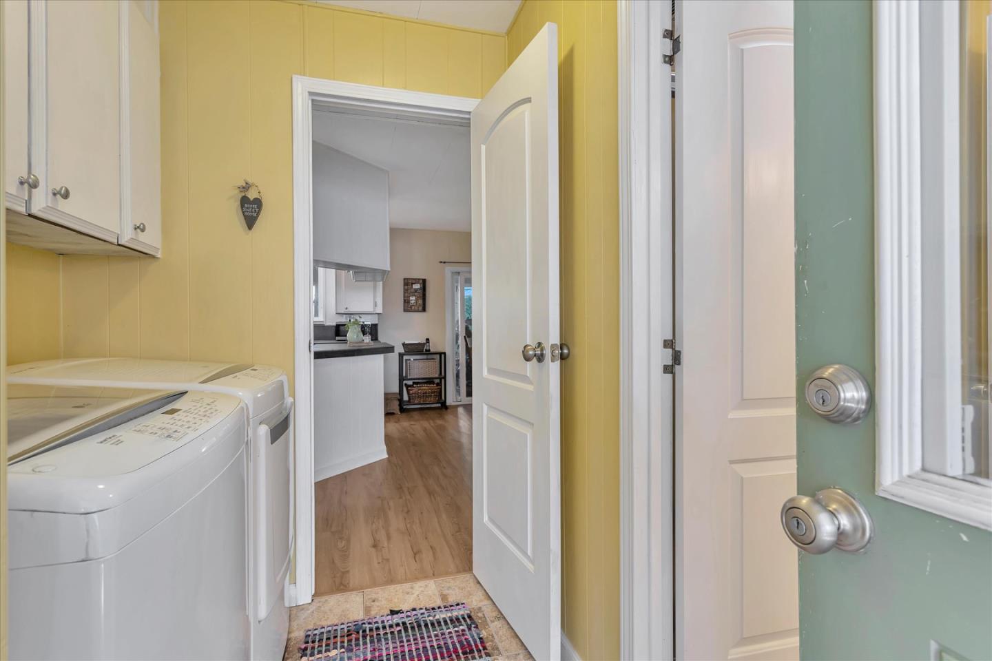 432 Los Encinos AVE 432