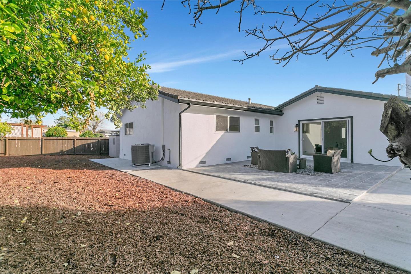 605 Osage CT