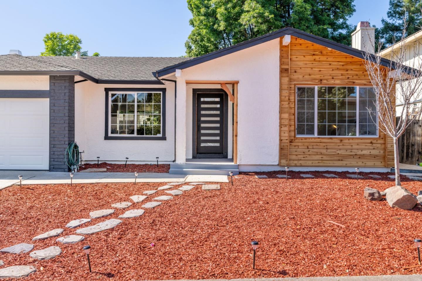 3379 Kohler AVE