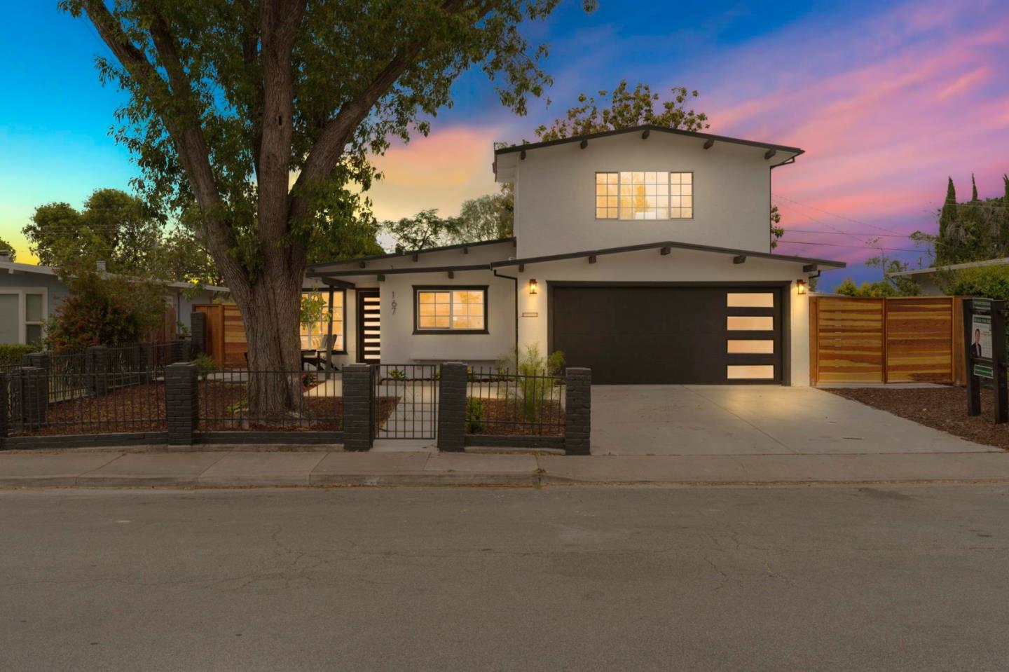 167 Lawton DR