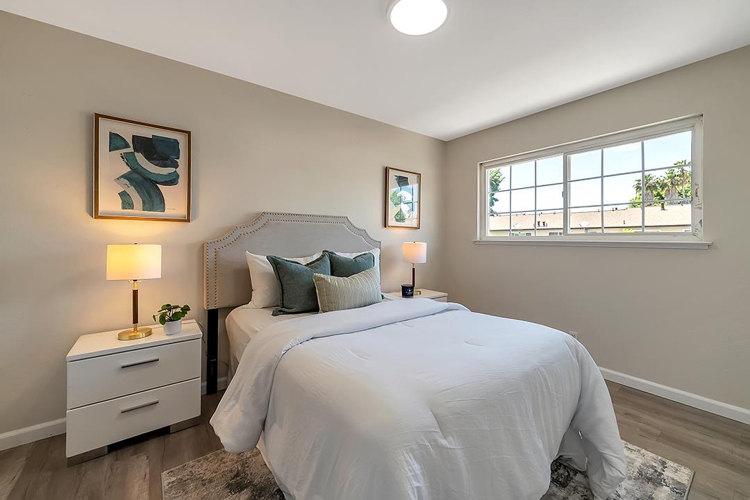 583 7 Trees Village WAY