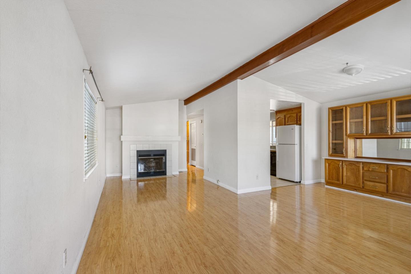 2135 Little Orchard 52