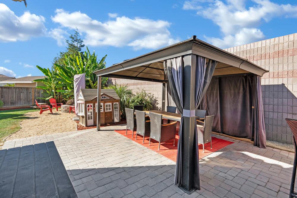 1350 Black Forest DR