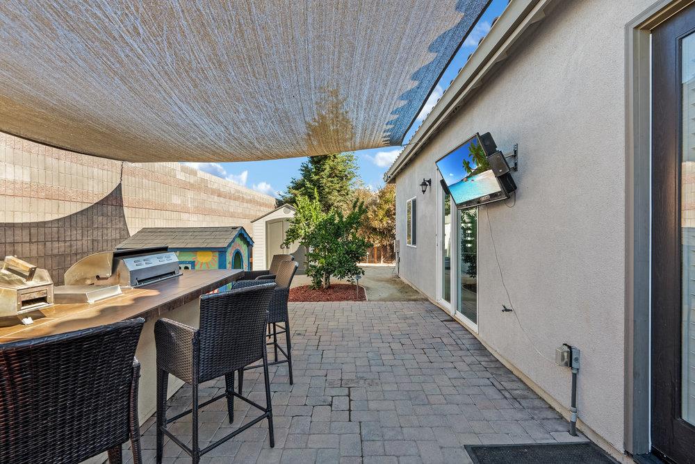 1350 Black Forest DR