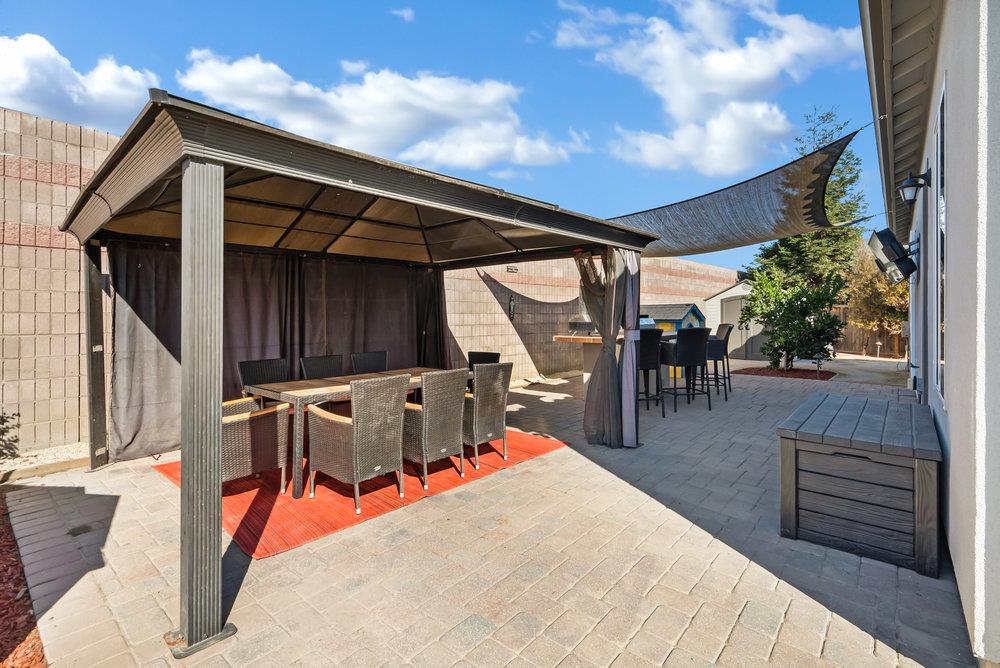 1350 Black Forest DR