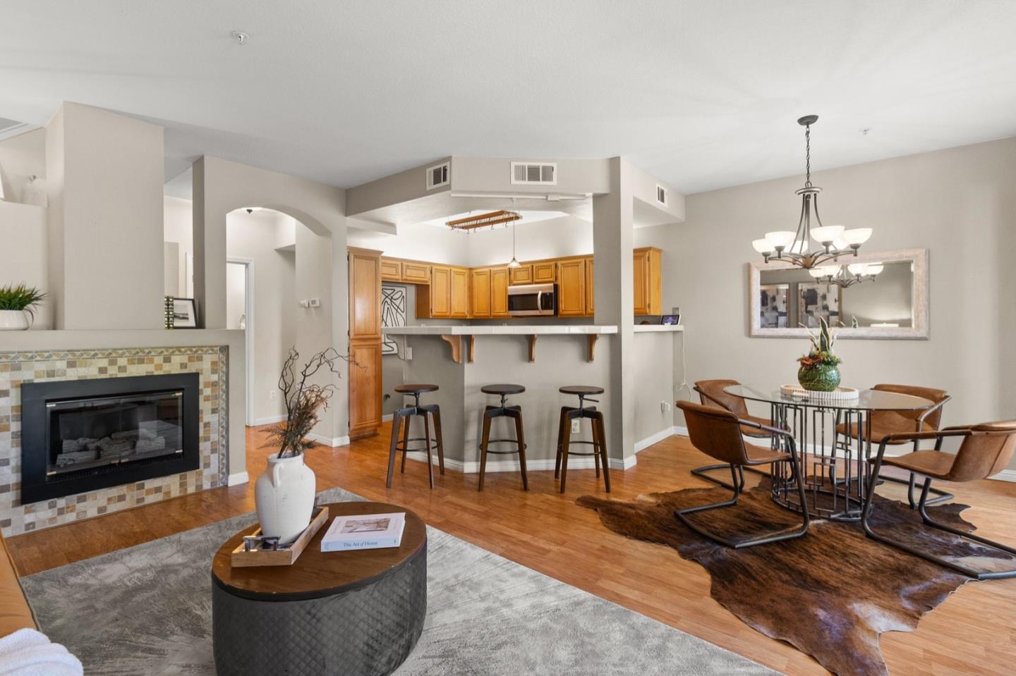 3312 Midtown PL