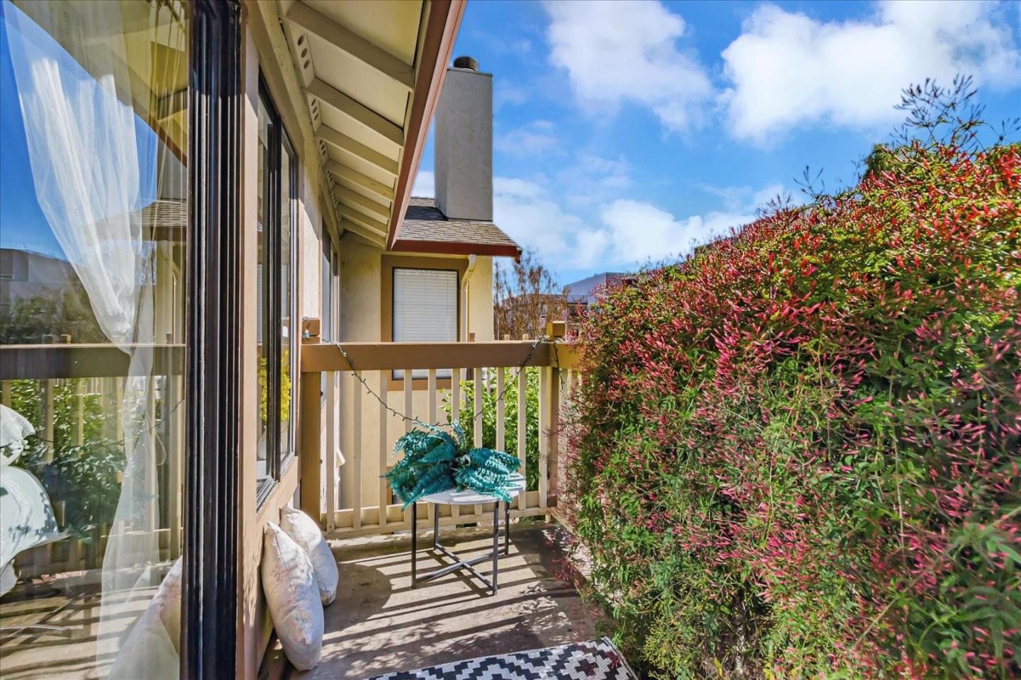 940 Cherry Glen TER