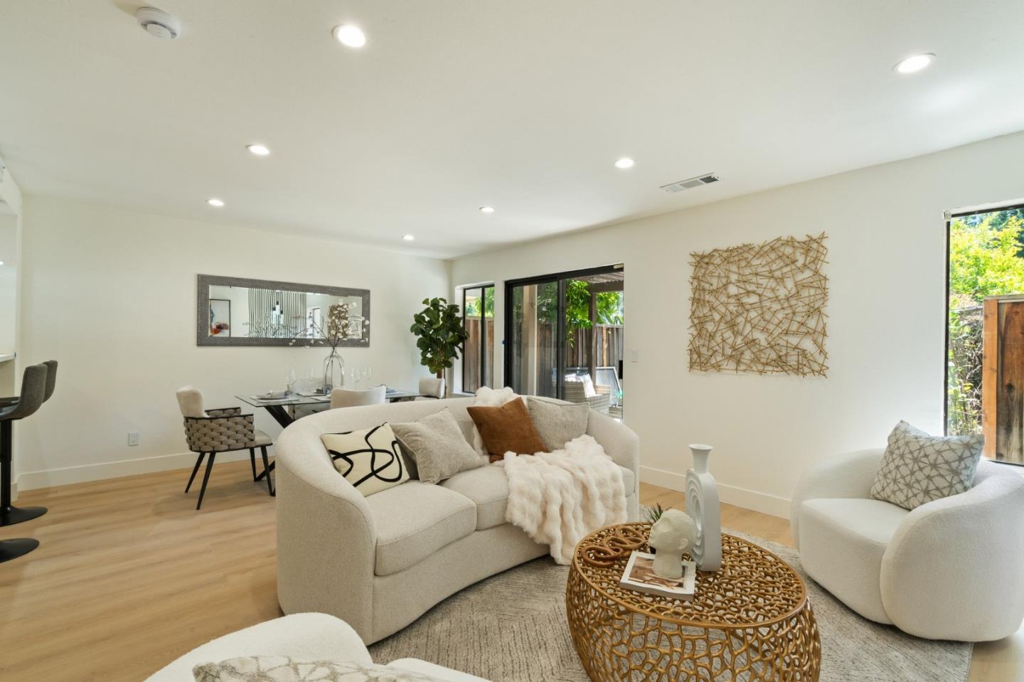 940 Cherry Glen TER