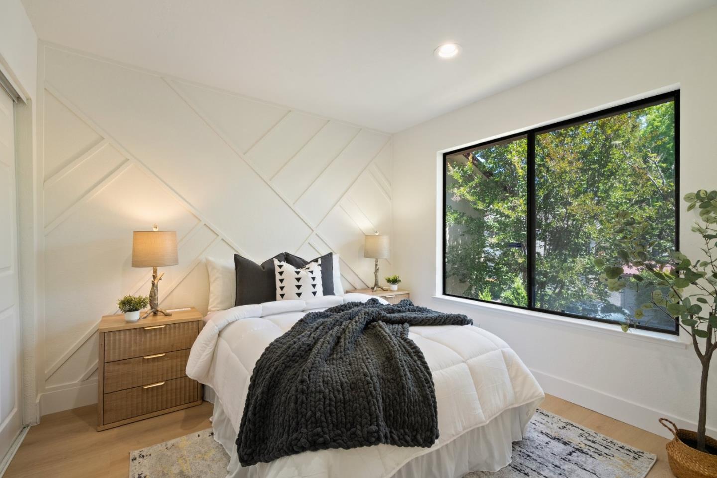 940 Cherry Glen TER