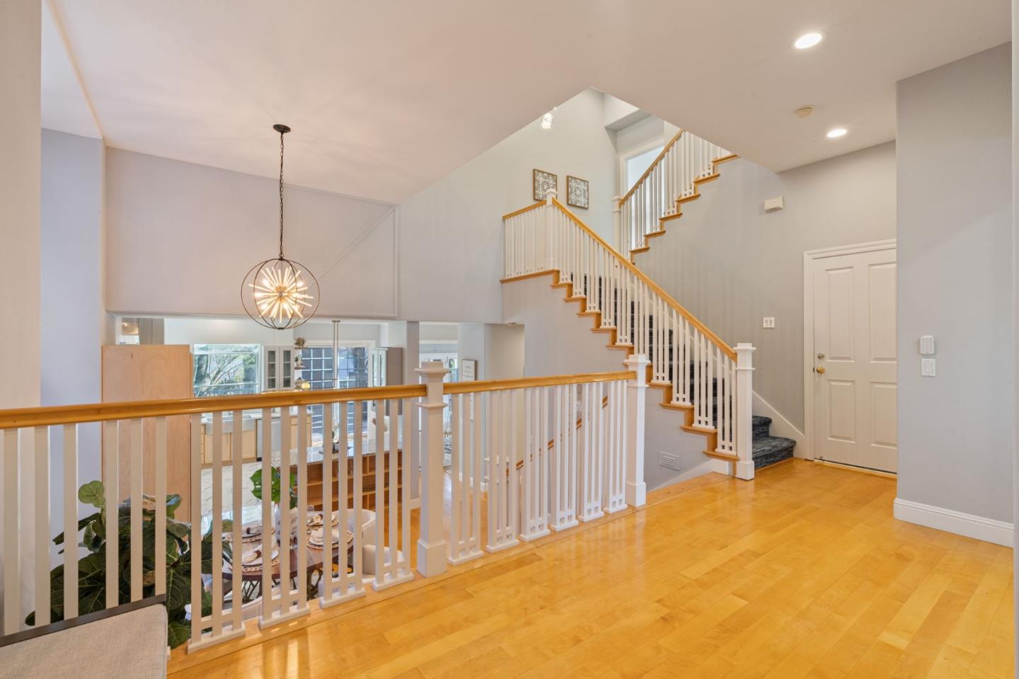 3450 Valley Vista DR