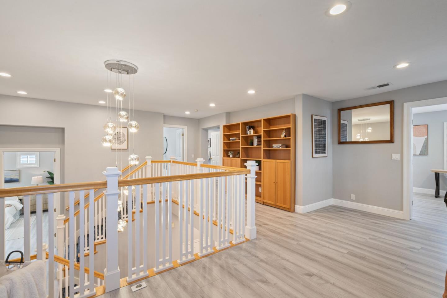 3450 Valley Vista DR