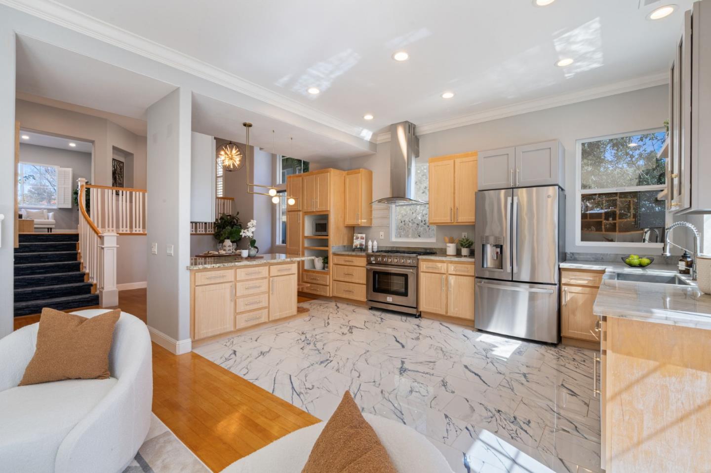 3450 Valley Vista DR