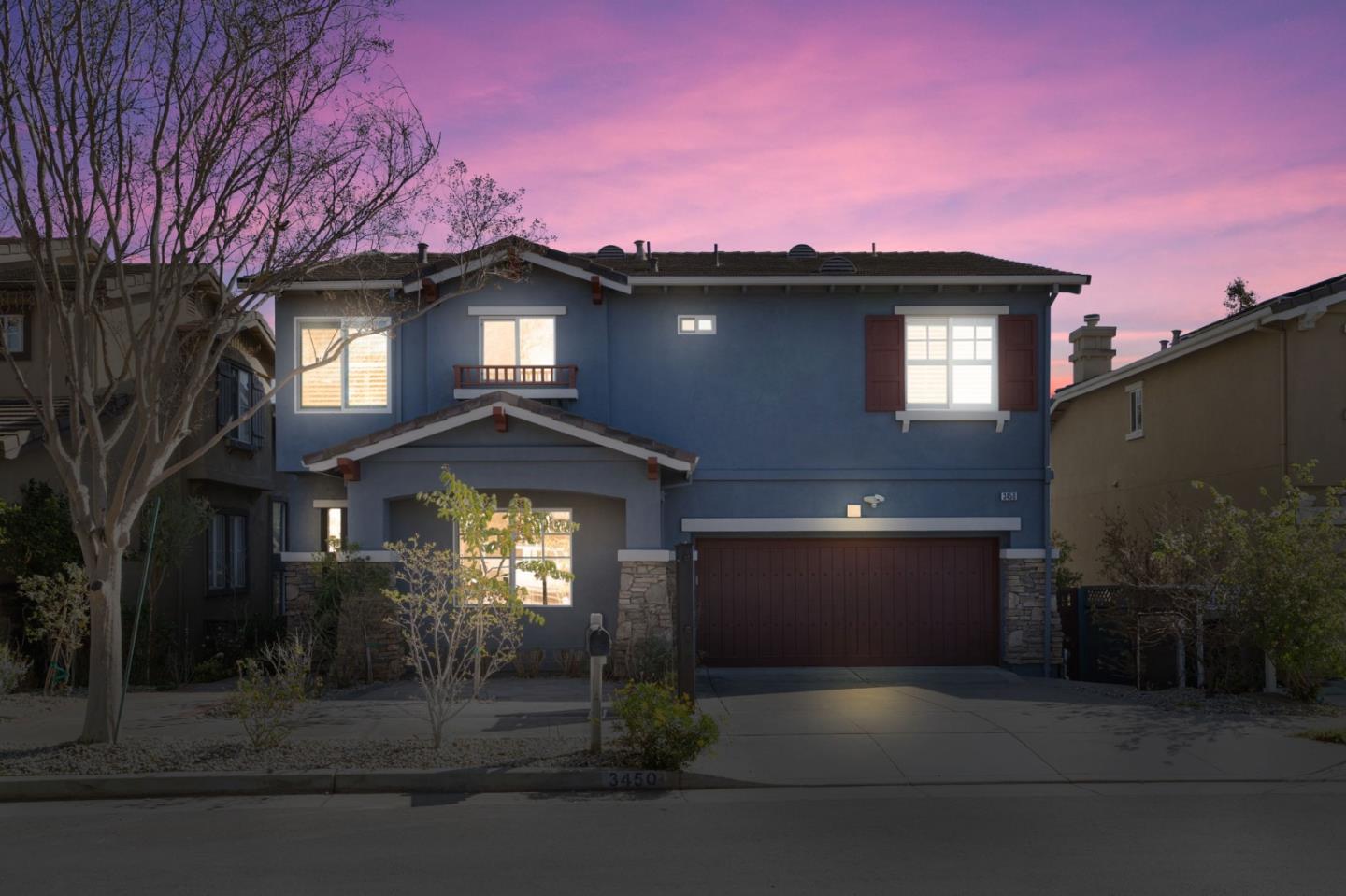 3450 Valley Vista DR