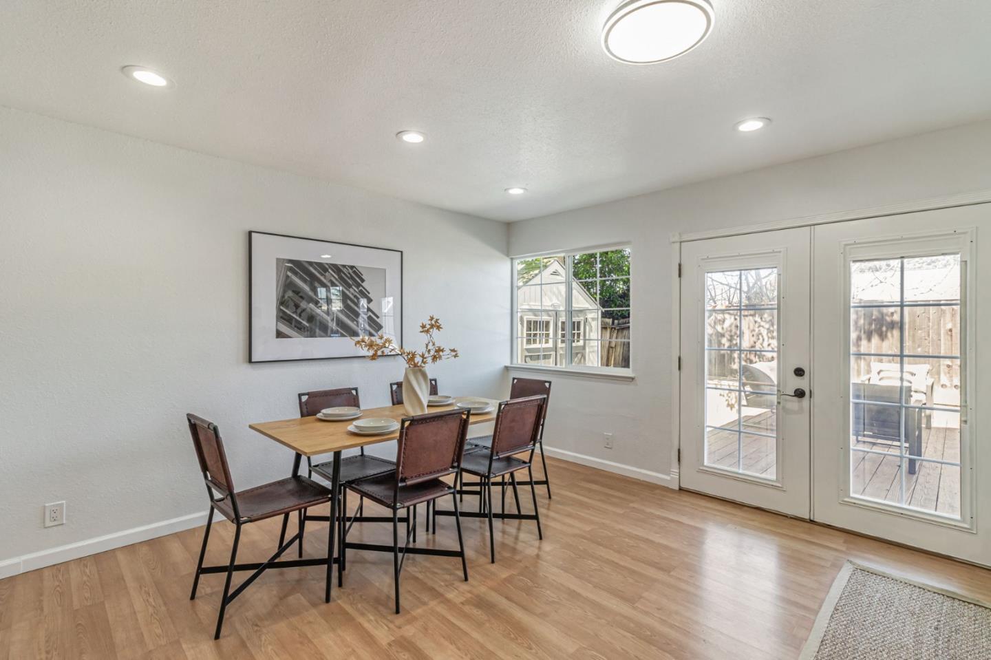 395 Greenpark WAY
