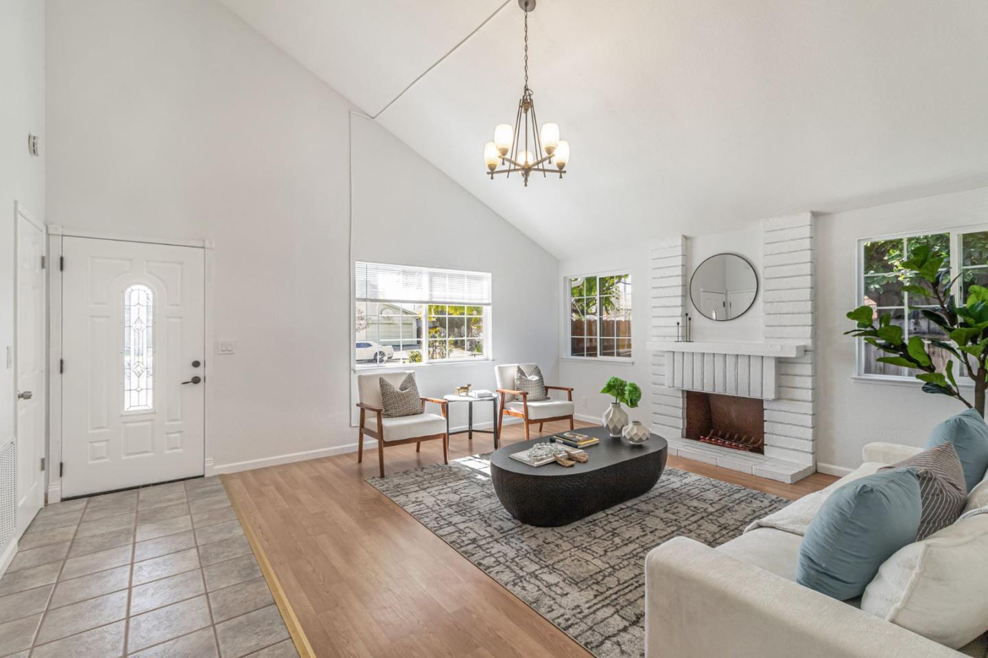 395 Greenpark WAY