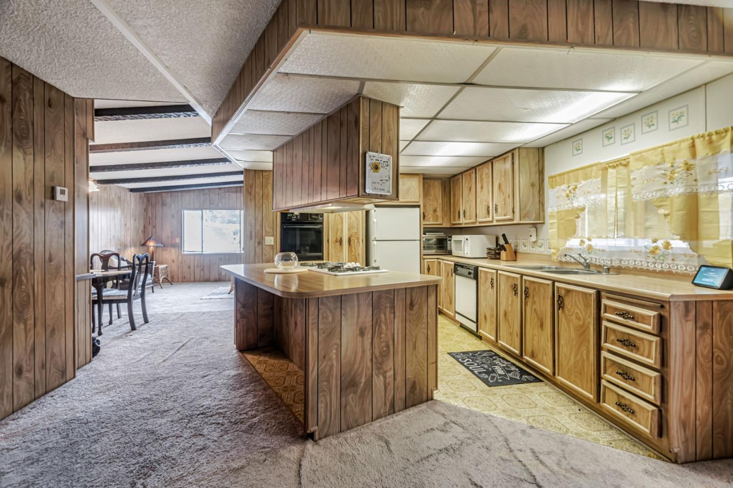 5450 Monterey HWY 144