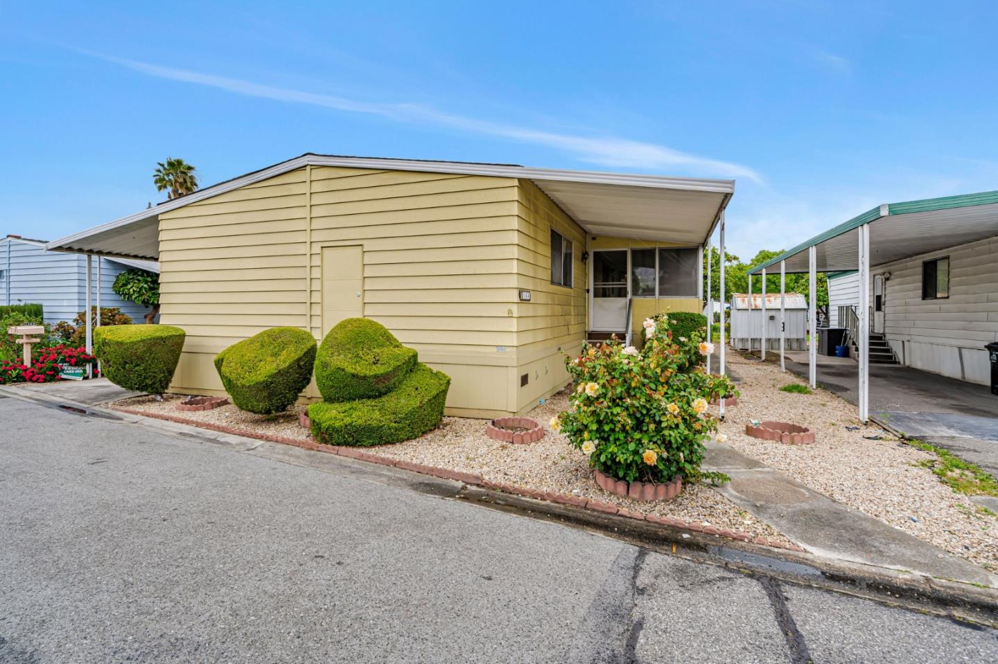 5450 Monterey HWY 144