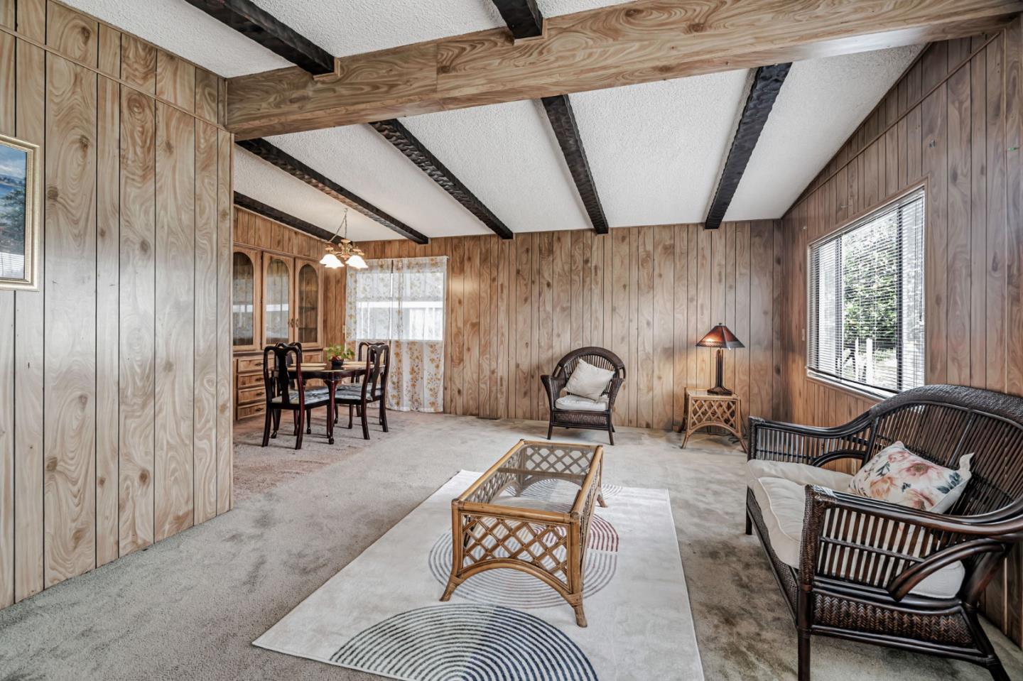 5450 Monterey HWY 144