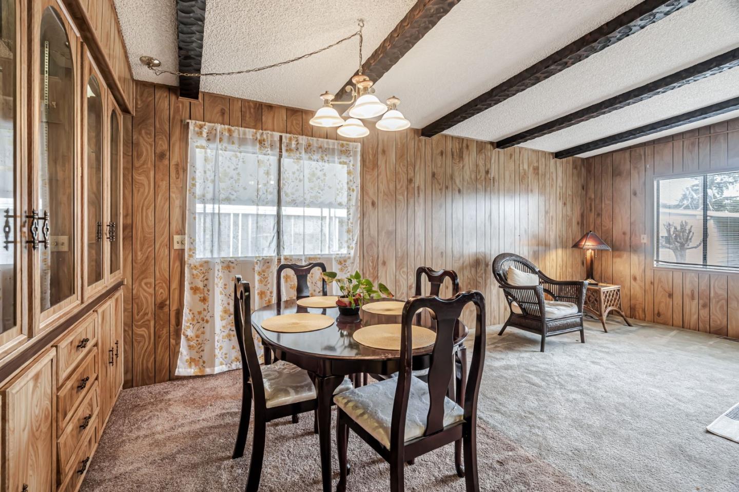 5450 Monterey HWY 144