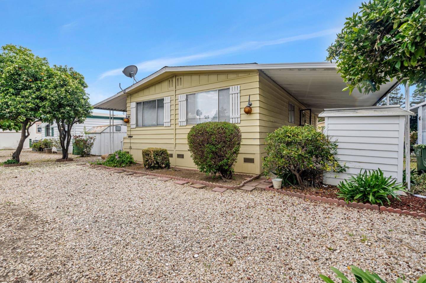 5450 Monterey HWY 144