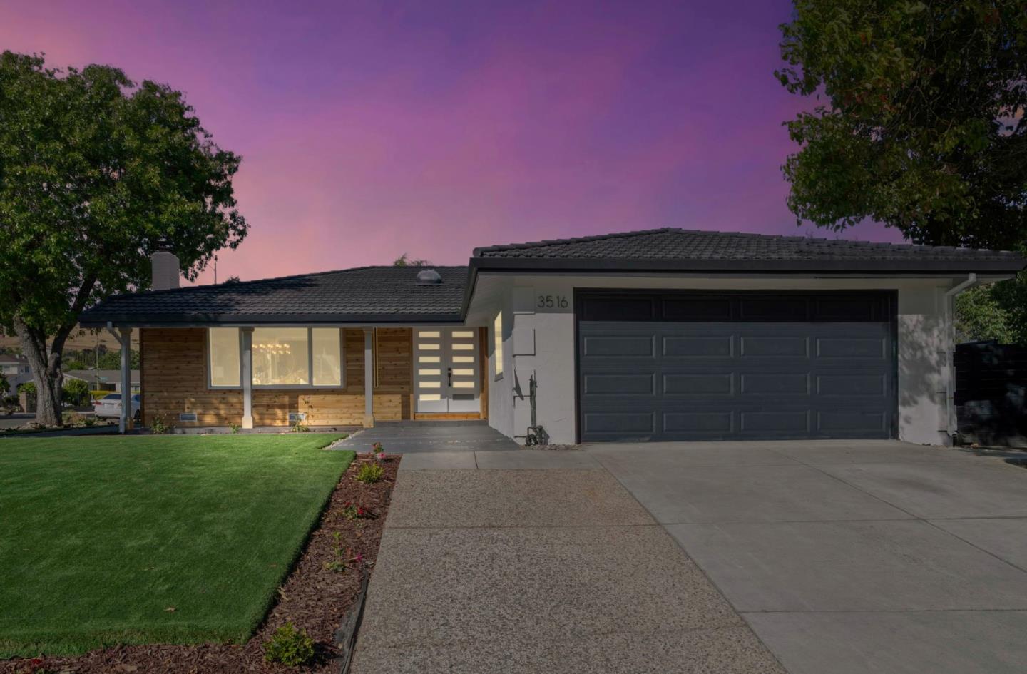 3516 Cuesta DR