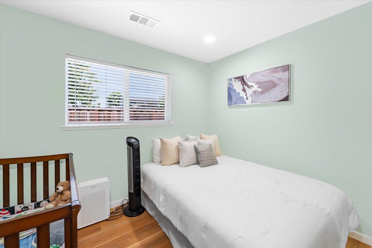 2604 Brahms Avenue