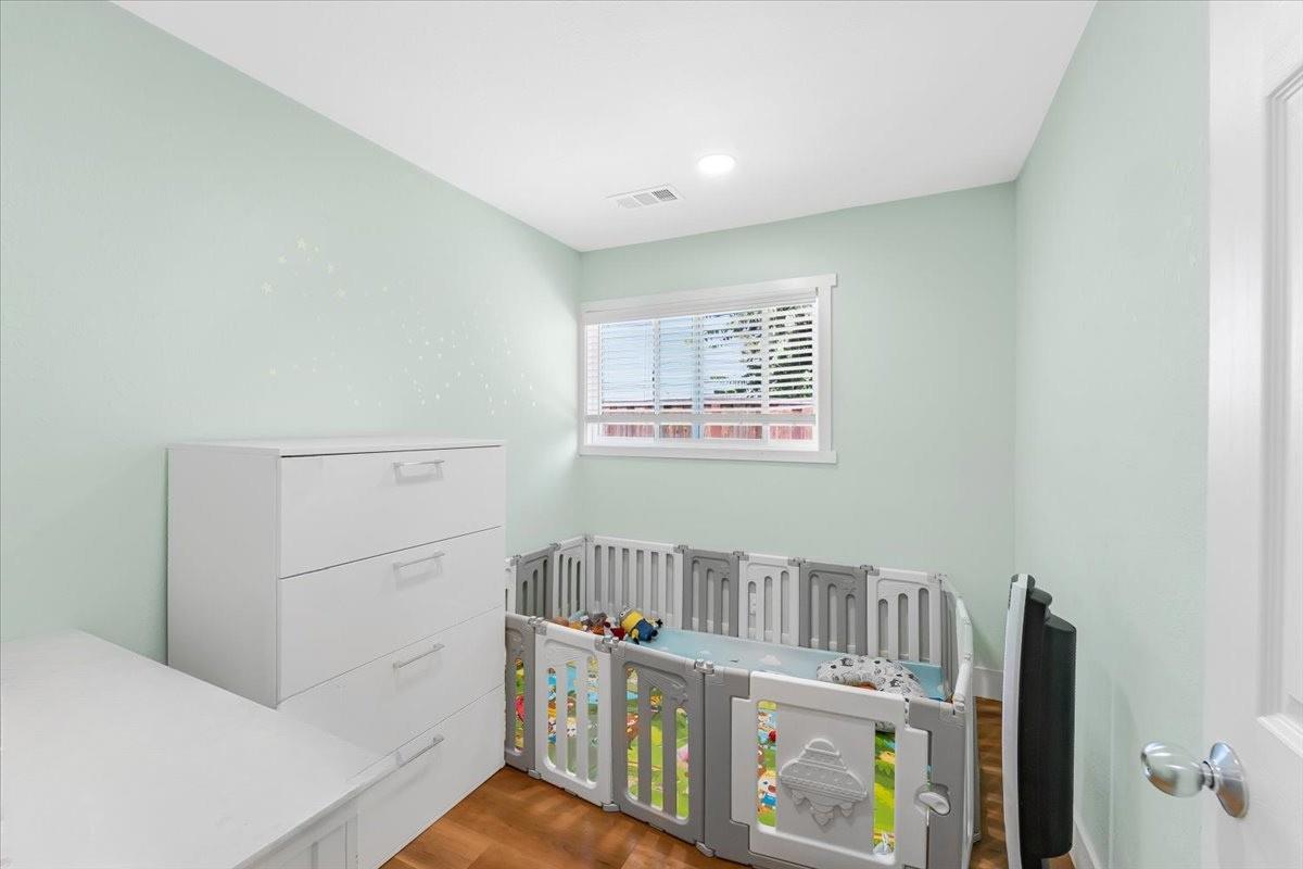 2604 Brahms Avenue