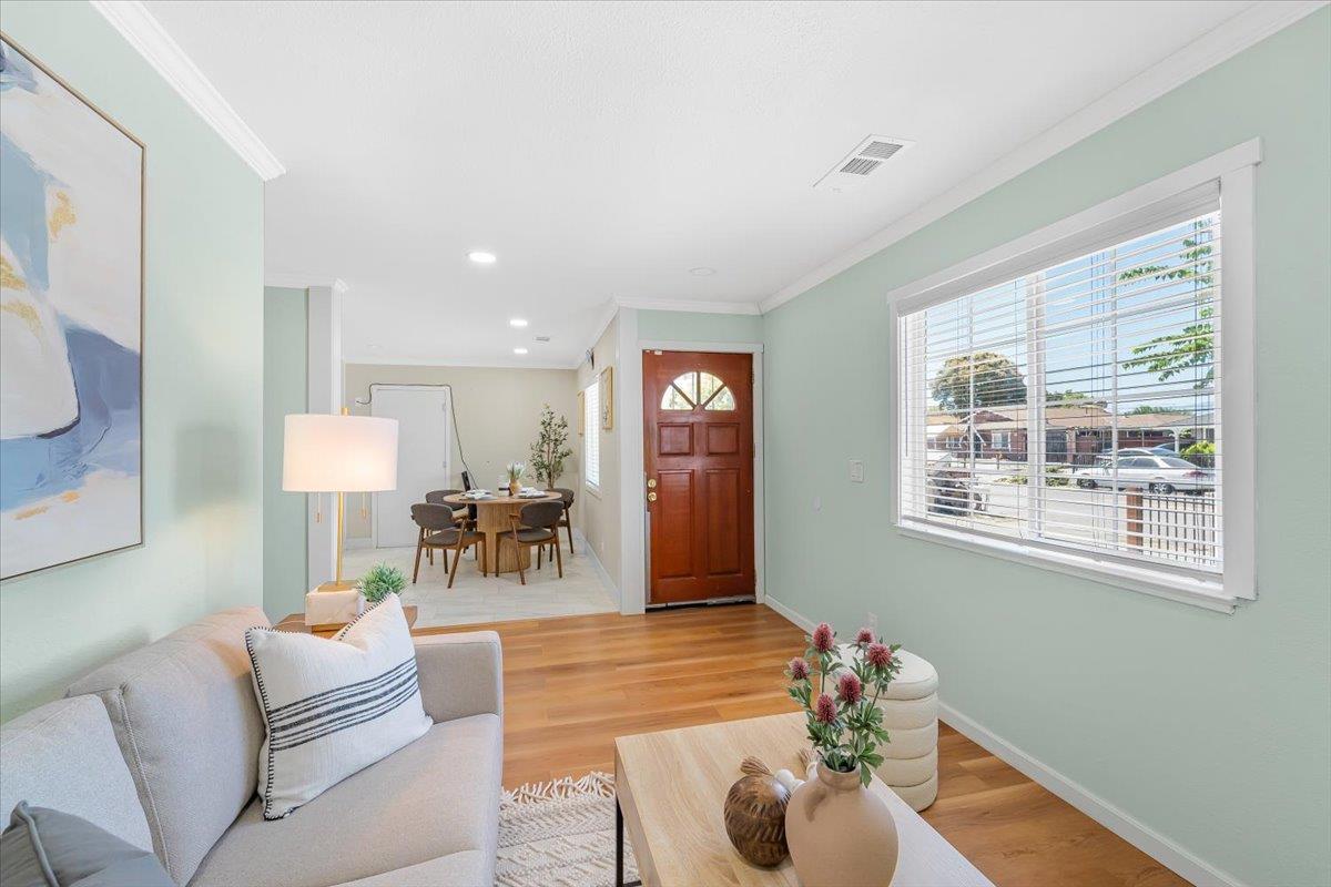 2604 Brahms Avenue