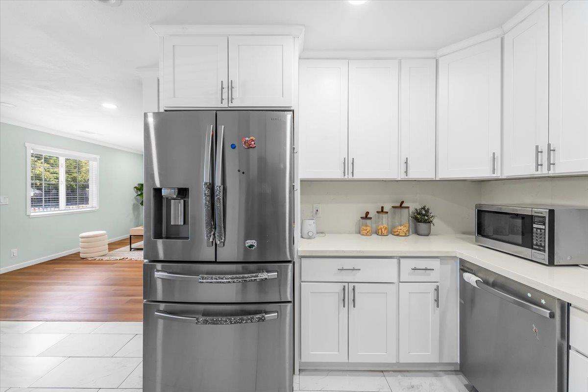 2604 Brahms Avenue
