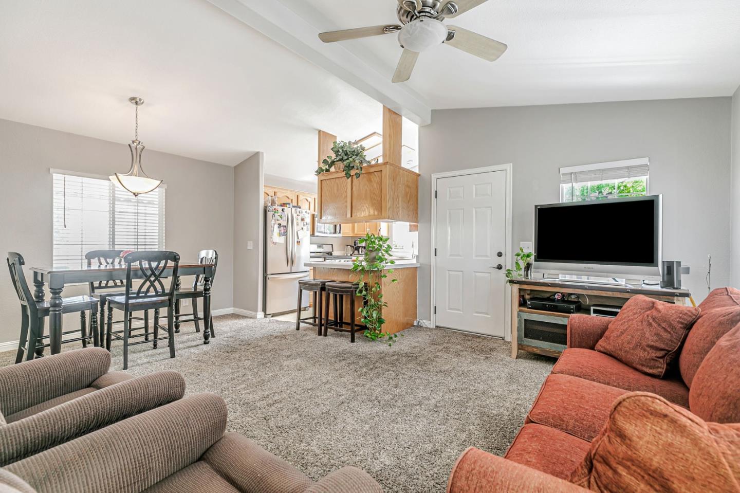 900 Golden Wheel Park Drive Unit: 9