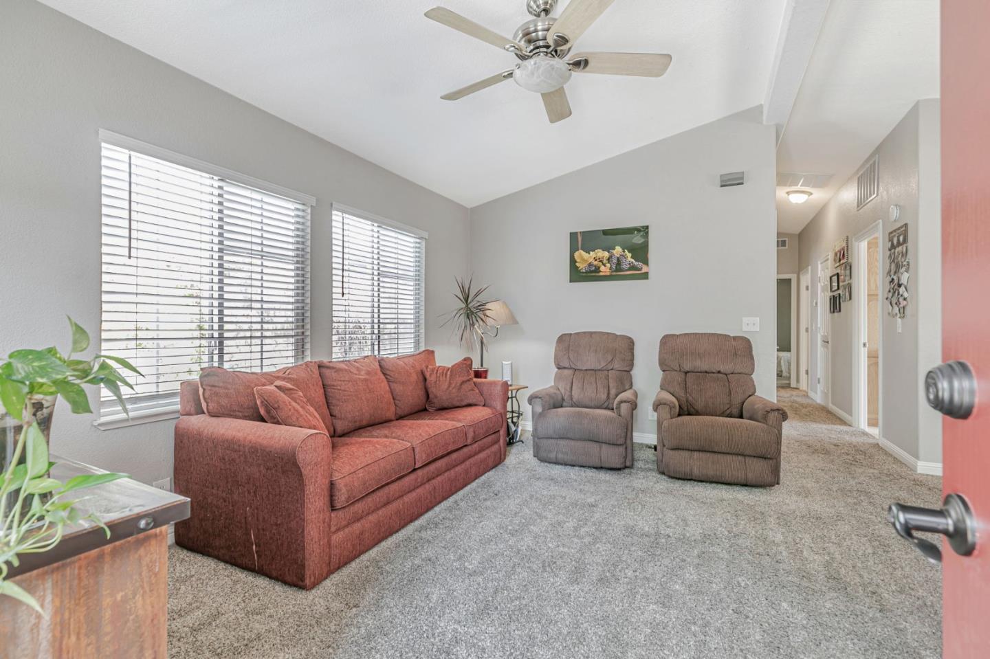 900 Golden Wheel Park Drive Unit: 9