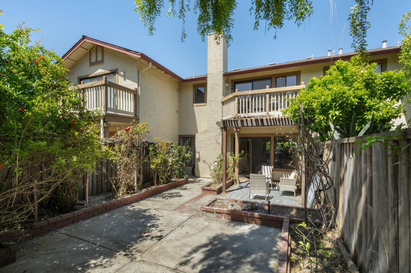 940 Cherry Glen Terrace