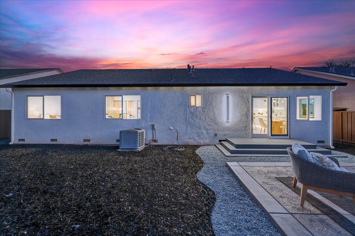 6928 Burning Tree Court