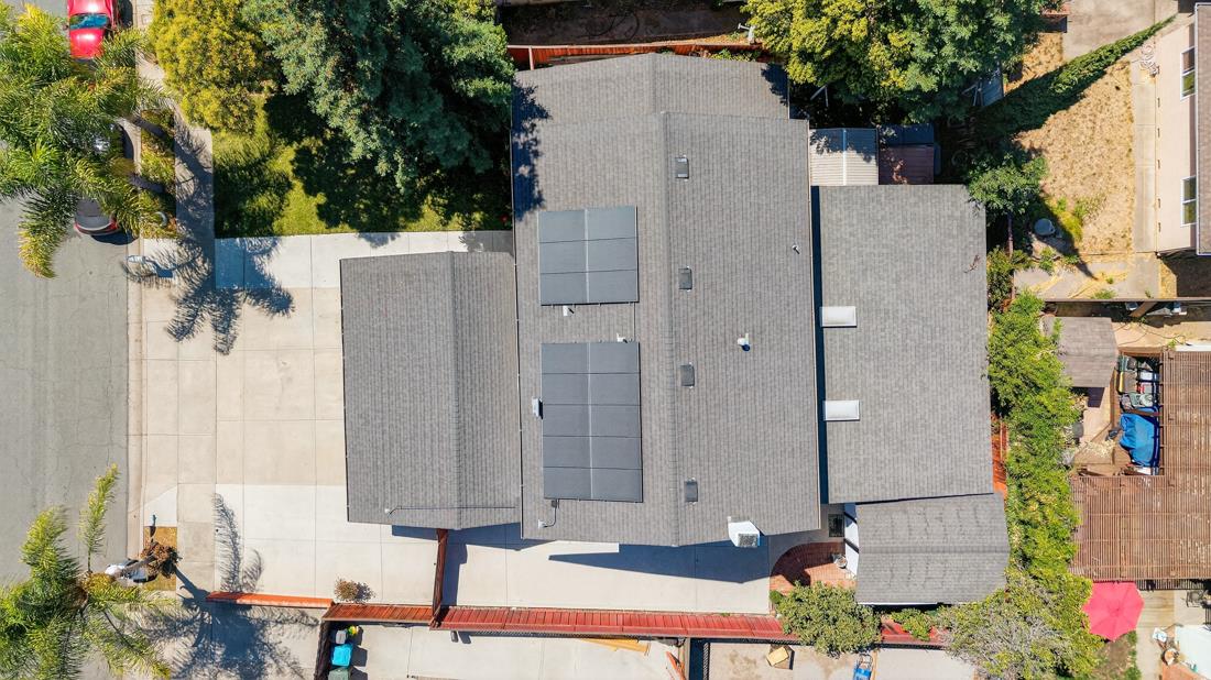 895 Greenwich Drive