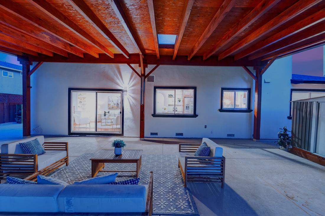 895 Greenwich Drive