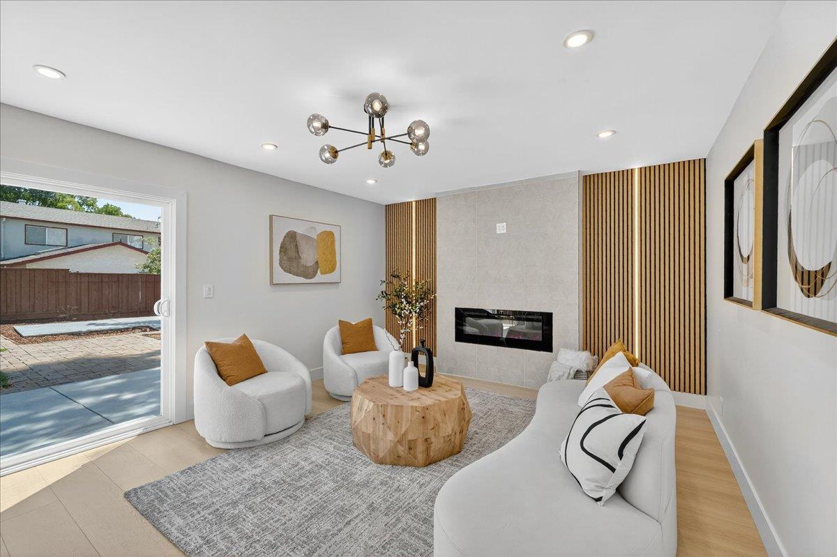 3324 Trebol Lane