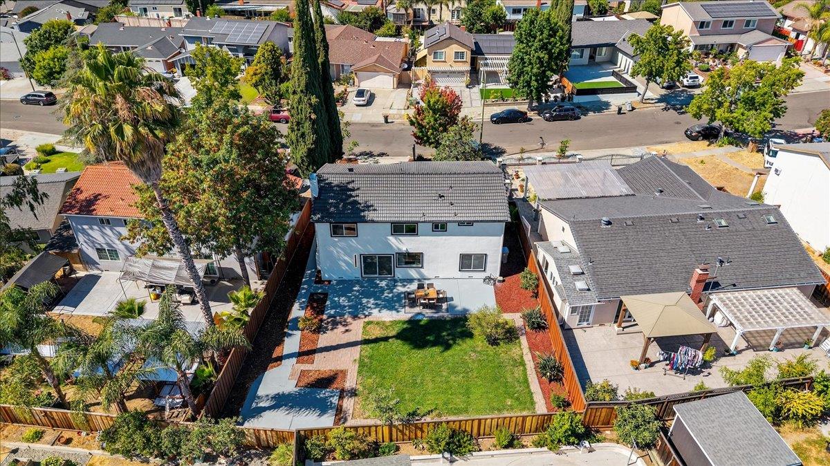 3324 Trebol Lane