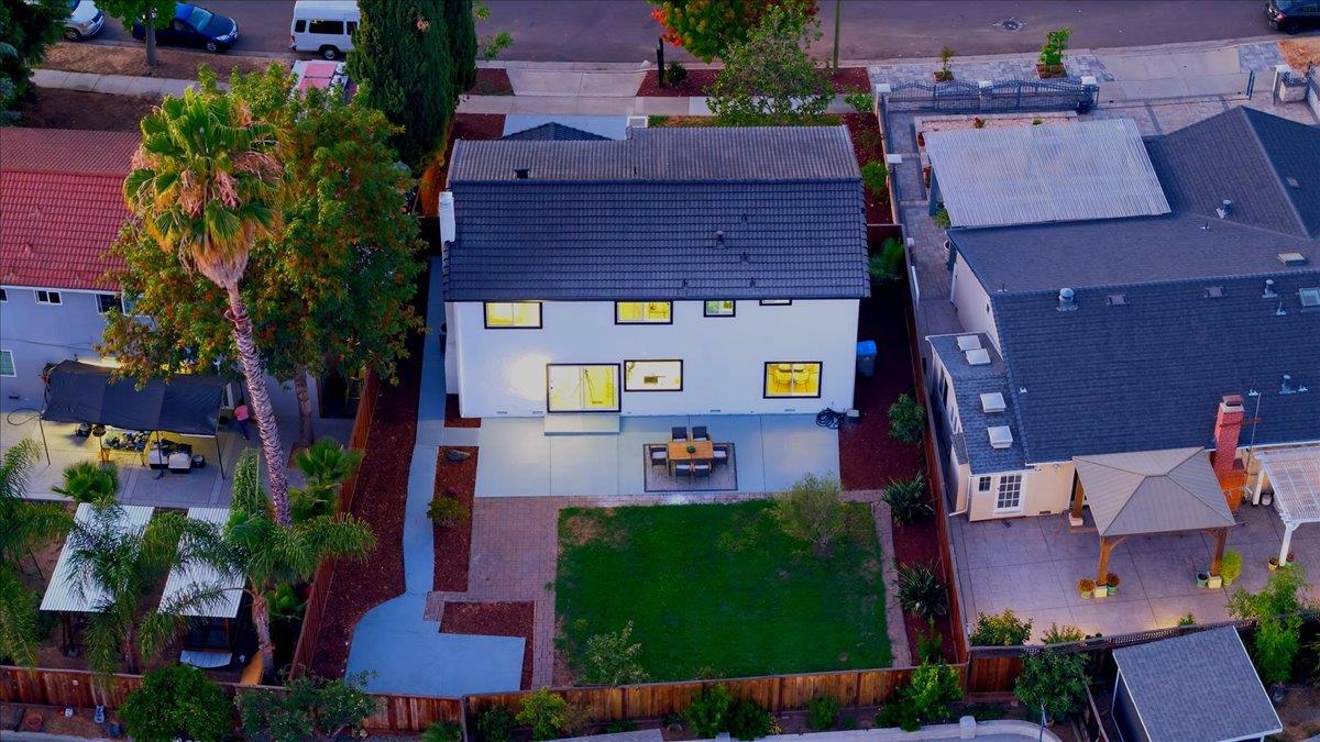 3324 Trebol Lane