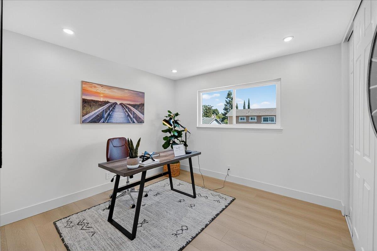 3324 Trebol Lane