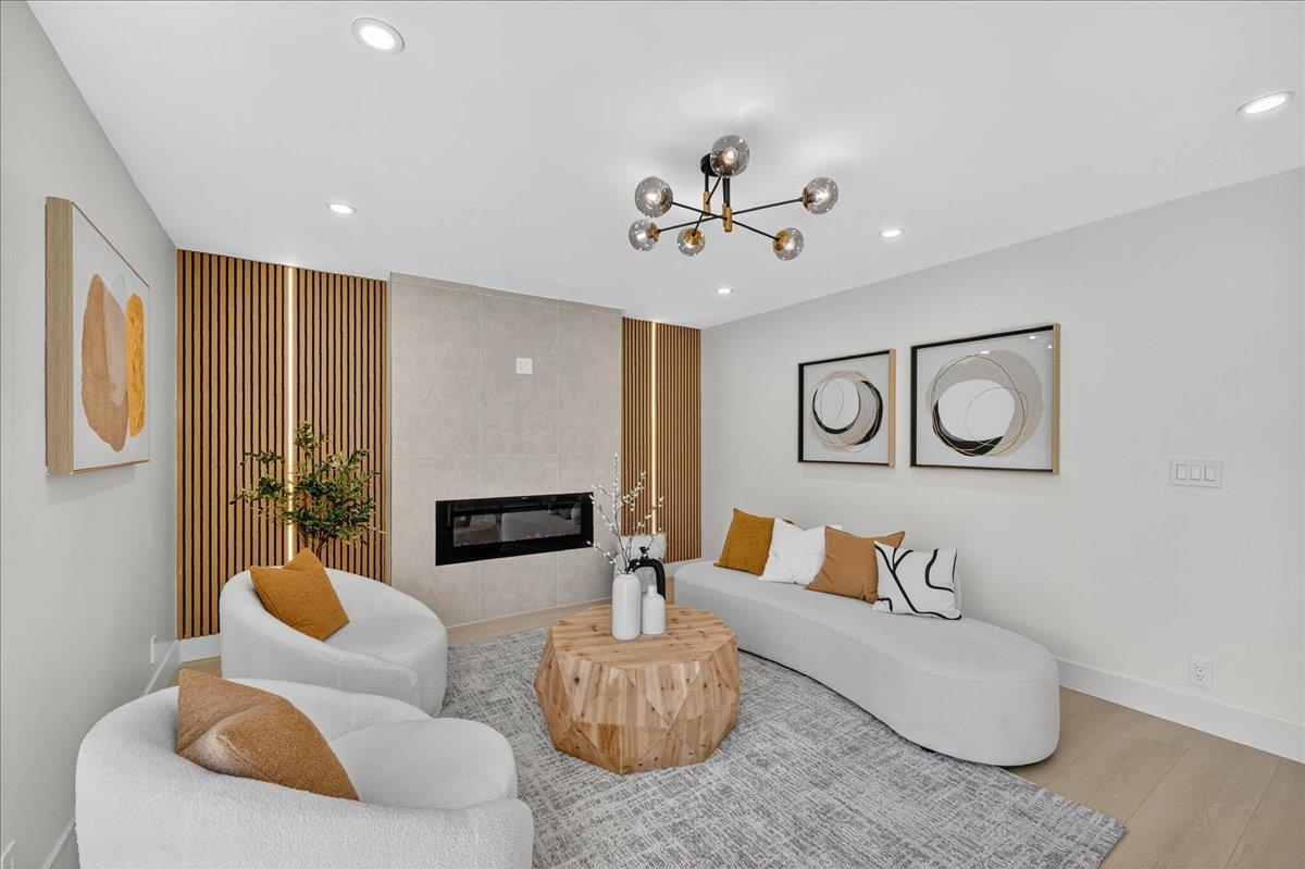 3324 Trebol Lane
