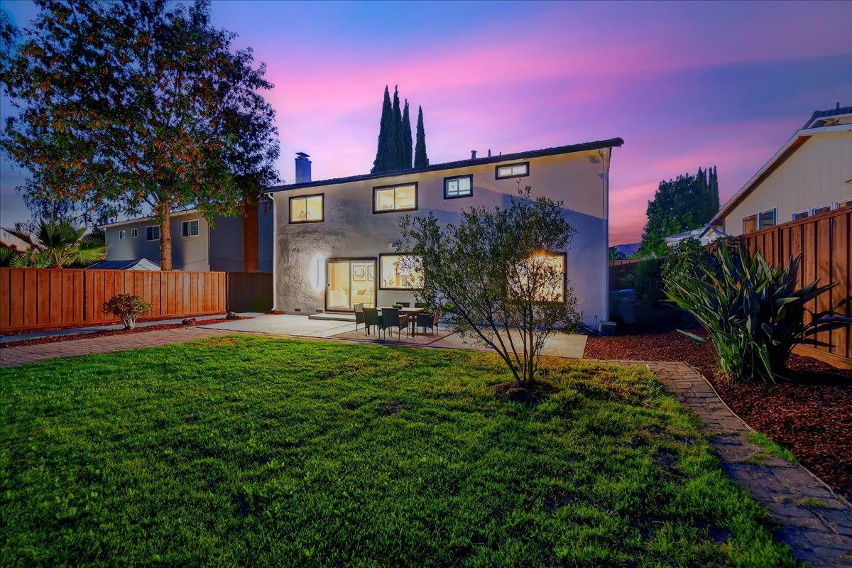 3324 Trebol Lane