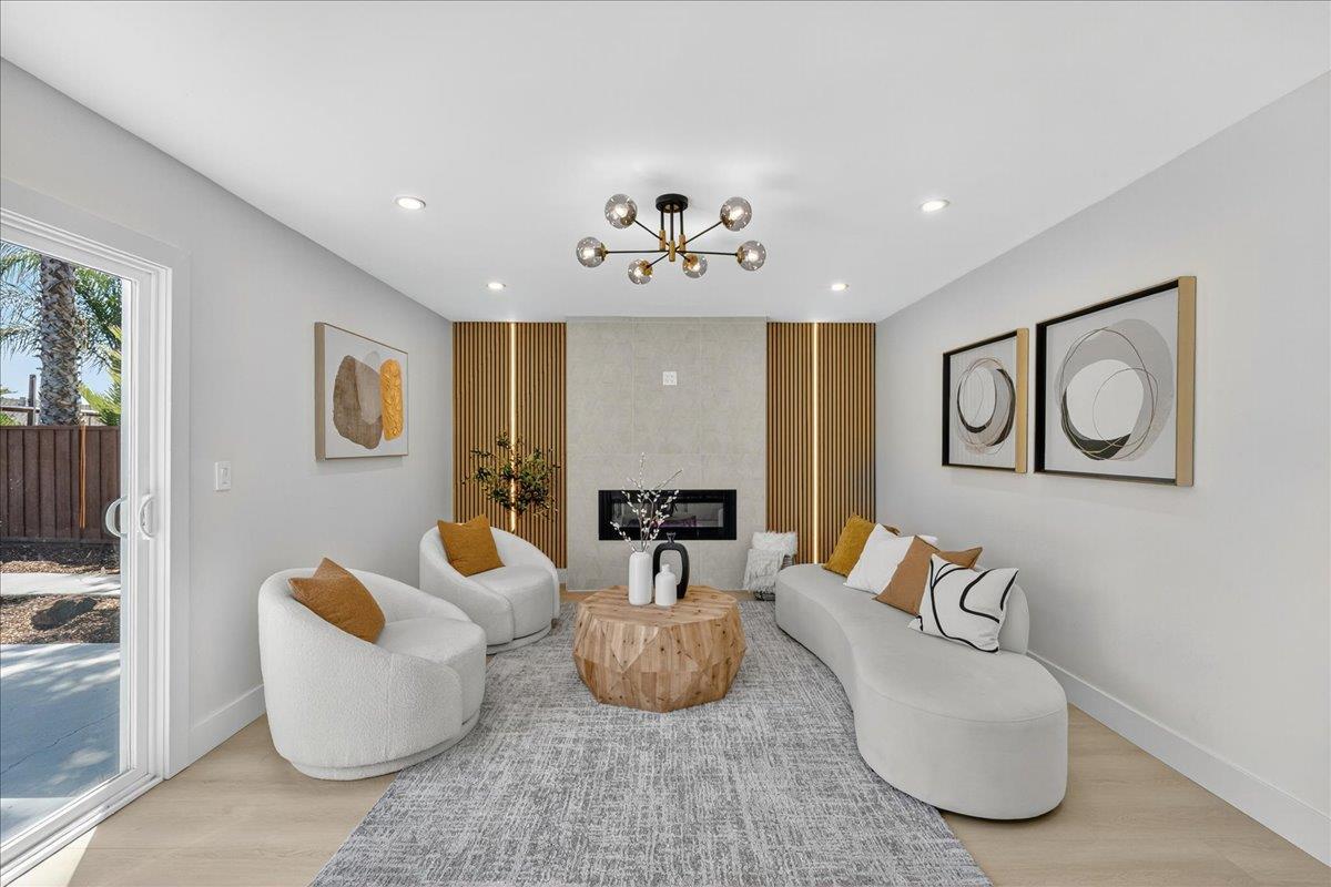 3324 Trebol Lane