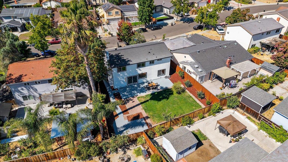 3324 Trebol Lane