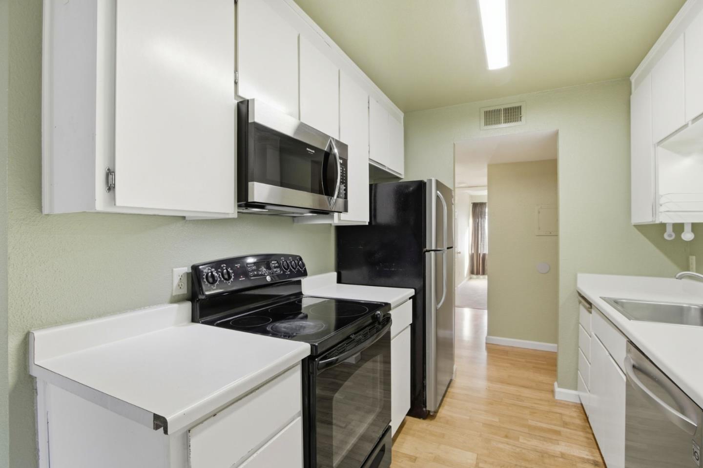 305 Tradewinds Drive 5