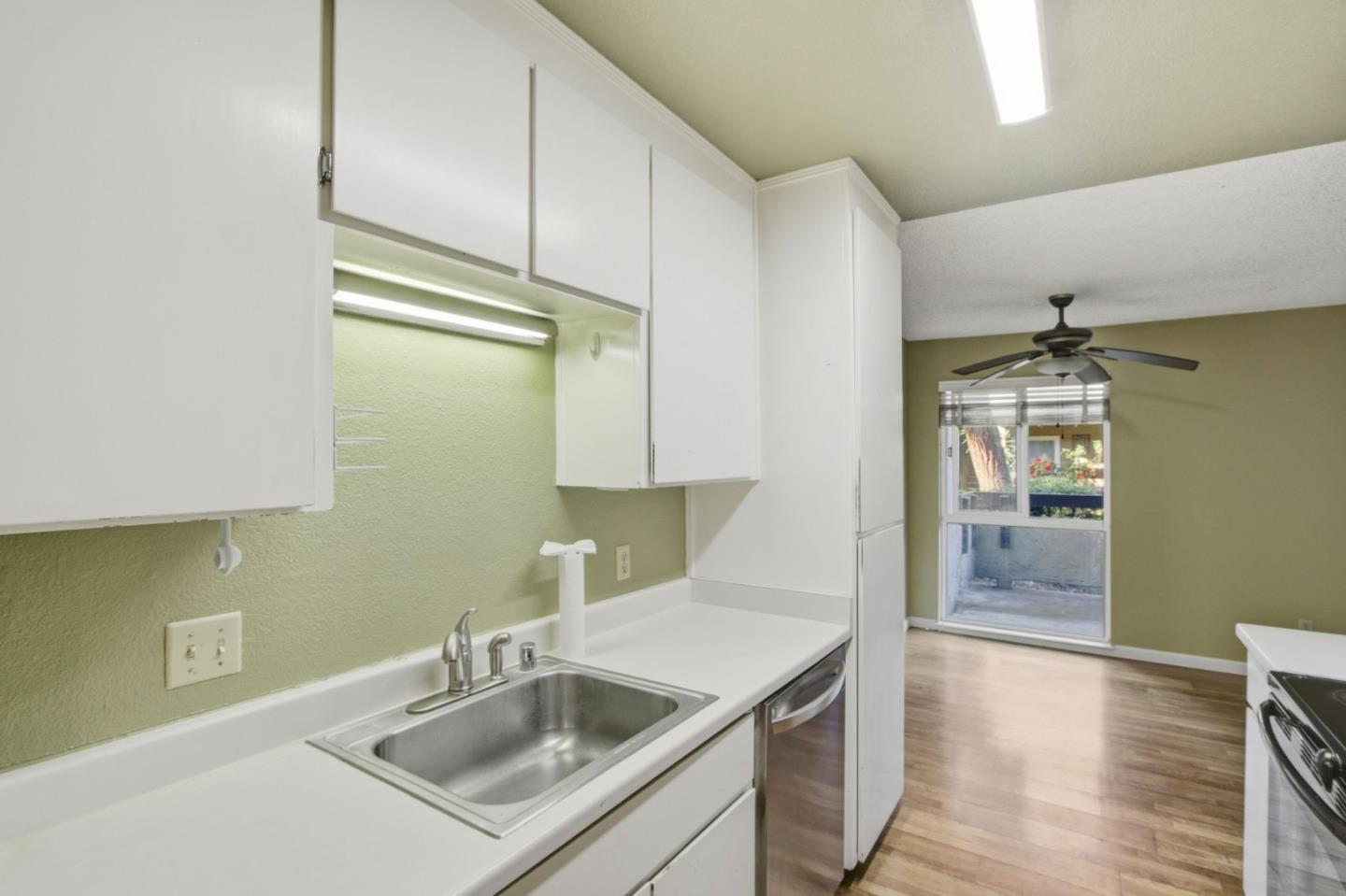 305 Tradewinds Drive 5