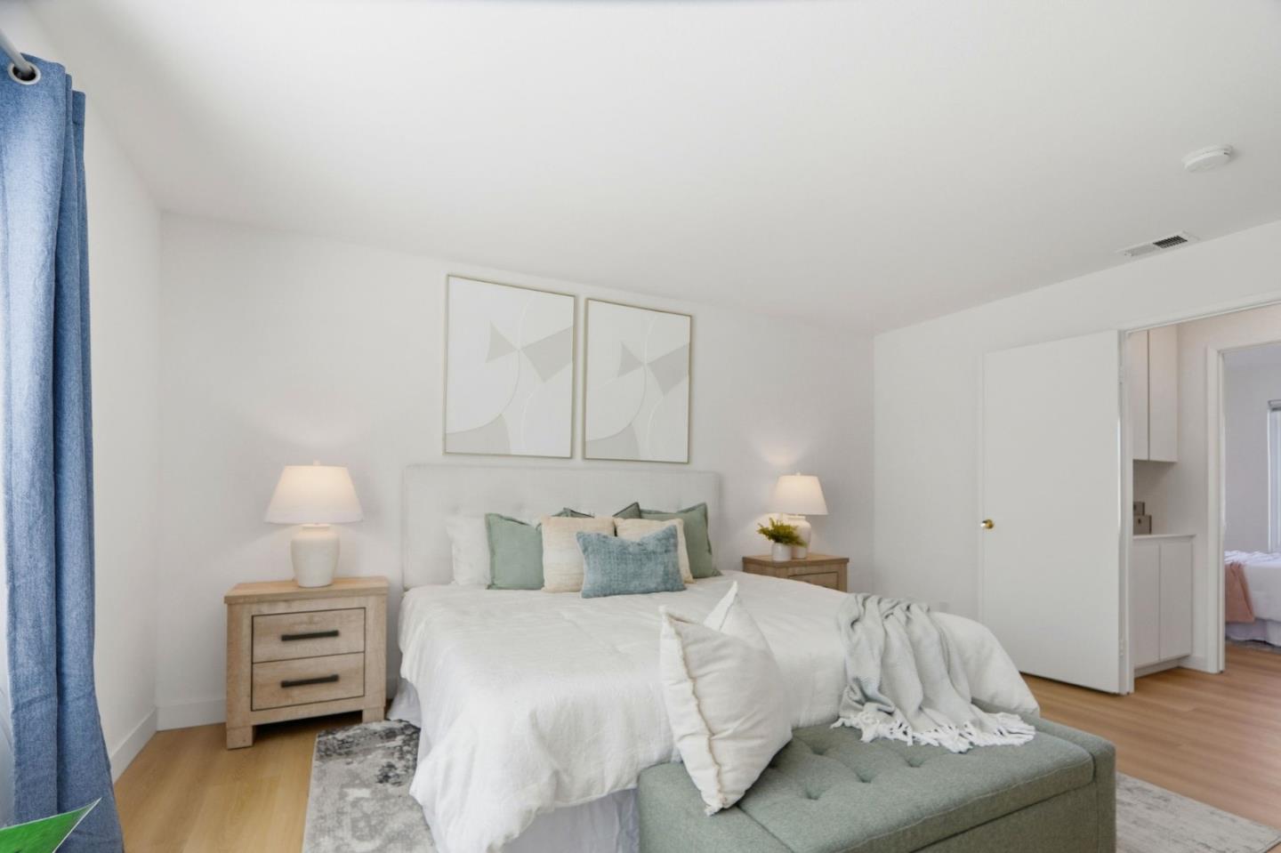 1586 Redfield Court