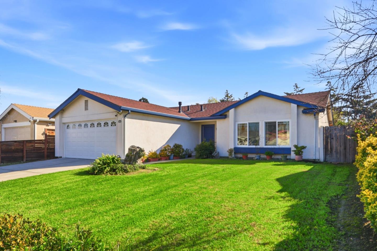 1586 Redfield Court